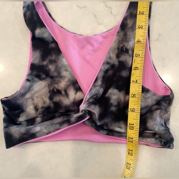 VICTORIA'S SECRET PINK, TIE DYE, REVERSABLE BIKINI TOP. SIZE SMALL. NEW! - Picture 4 of 7